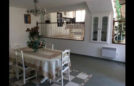 duplex house un center village - Foto 18