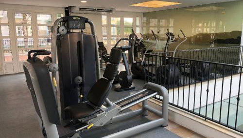 Luxuoso resort cinco estrelas com vista para o mar - Foto 5