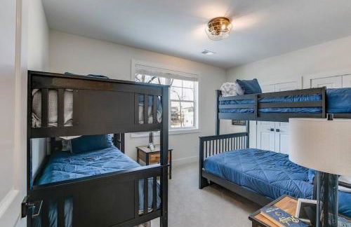 Luxury Estate with Stadium TDJ Views Sleeps 20 - Foto 17