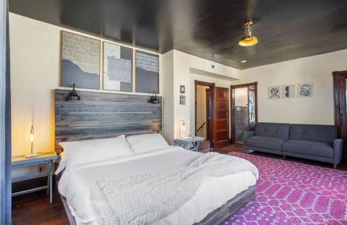 AC 9 BR 4BA Victorian Manor - 1 Block to Beach - Foto 36