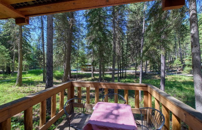 Fishing Cabin in the Woods - Photo 15