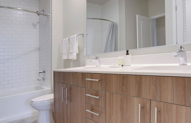 Apartment 15-Min Walk to Metro - Foto 21