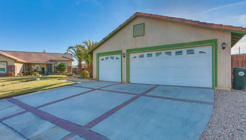Victorville Home with Fenced Backyard and Patio! - Foto 4