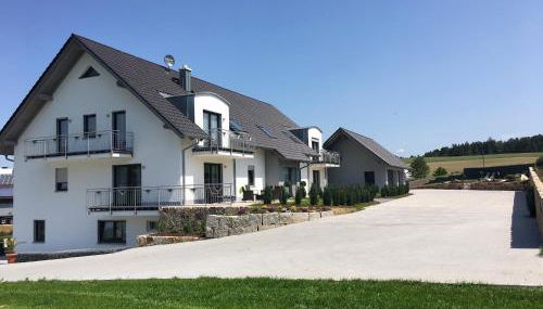 Landhaus Ferienwohnungen mit Pool und Wellness - Foto 4, Garden