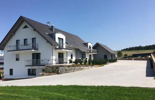 Landhaus Ferienwohnungen mit Pool und Wellness - Foto 4