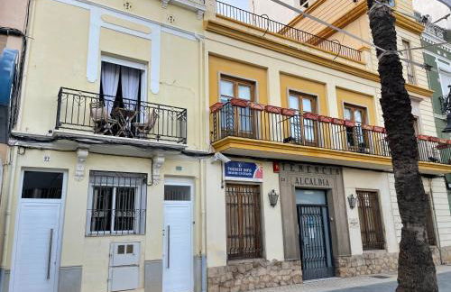 Centrally Located Spacious Private Apartment BuenaVista in Grao with Rooftop - Photo 24