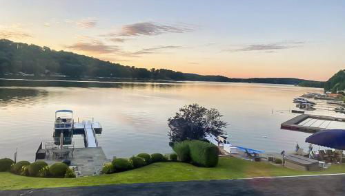 Candlewood Lake House - Foto 3