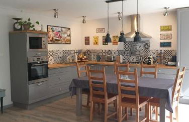 LA PETITE BICOQUE au fond du jardin - Foto 8