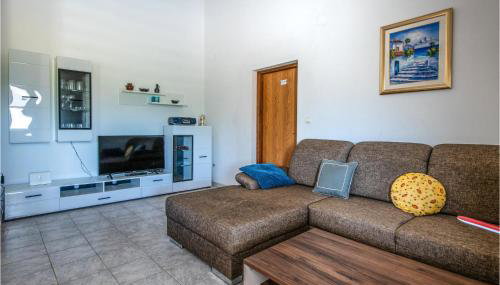 Cozy Home In Kavran With Wifi - Foto 4