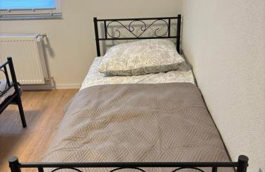 Moderne Unterkunft für bis zu 5 Personen -5 Betten - Foto 3