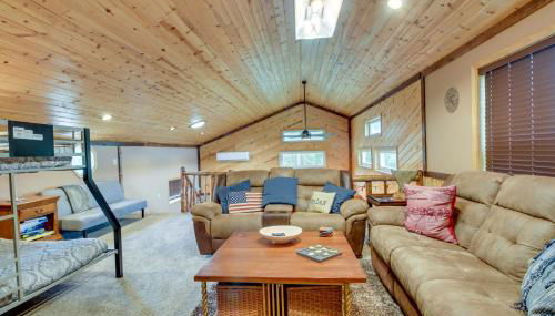 Private Dock Lakefront Family Home in Outing - Foto 4