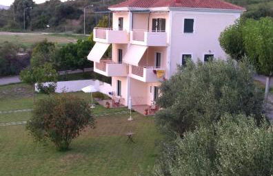 Emilios Villas - Foto 2