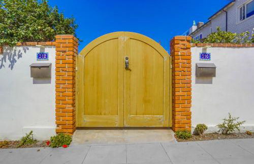 Surf and Sand Beach Bungalow - Foto 2