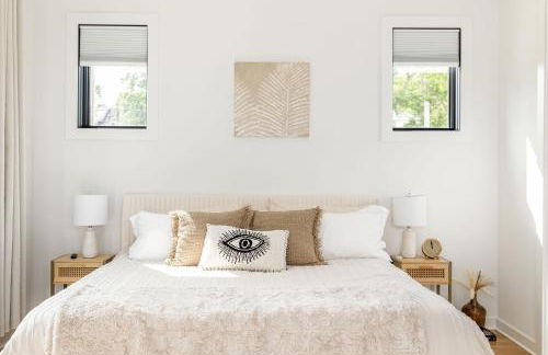 Extra Spacious 4 Bed / 4.5 Bath Music Row Home - Foto 18