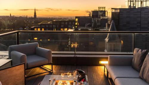 Stunning and central three bedroom Penthouse with roof terrace - Foto 1