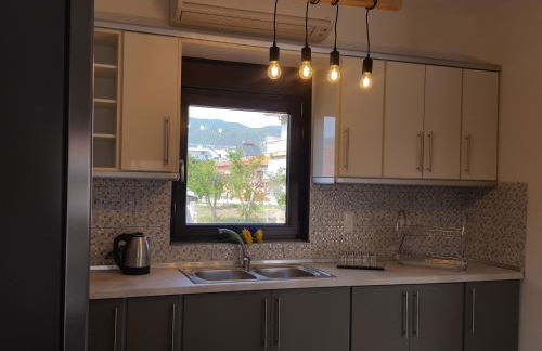 Tom's House - Photo 25