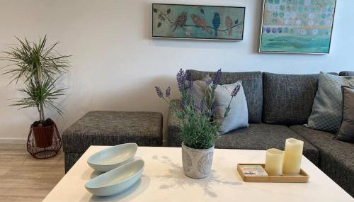 Modern 3-Bedroom villa, 3 Parking Spaces, WiFi - Foto 2