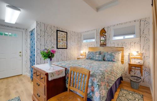 Historic Cottage on Horse Farm FirePit and BBQ - Photo 9