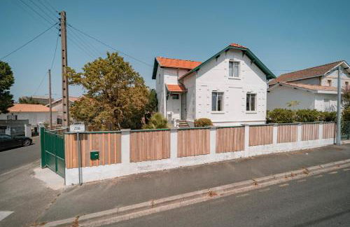 Le Domaine du petit Basque -20 pers - Foto 4