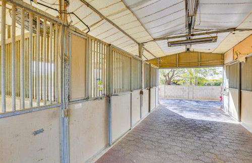 Horsey Hideaway Ranch House in Cave Creek! - Photo 37