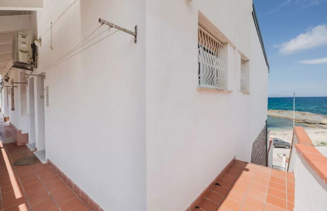 Breathtaking Seaview Apartment in Porto Torres - Foto 14