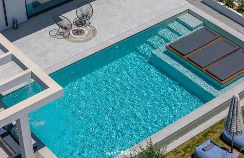 Nefele Luxury Recidency, A Concealed Delight by MindYourVilla - Foto 35