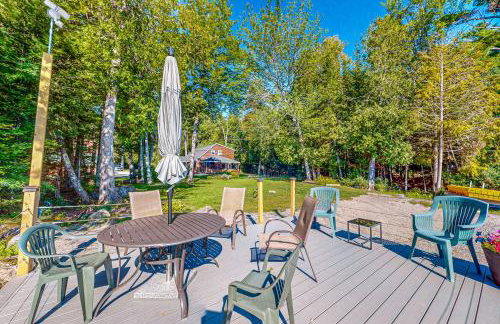 Spectacular Sebec Setting - Foto 21