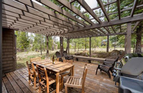 Spacious retreat 4BR AC, SHARC, Hot Tub, Games, Grill, Pets, Fireplace - Foto 13