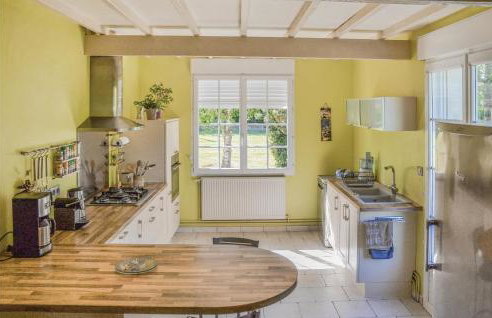 Beautiful Home In Montreuil Bellay - Foto 3