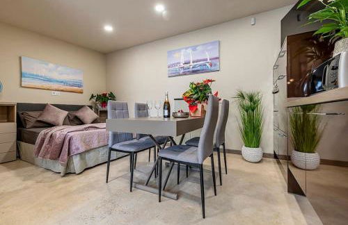 [2 min from the sea] pool, comfort and free WiFi - Foto 15