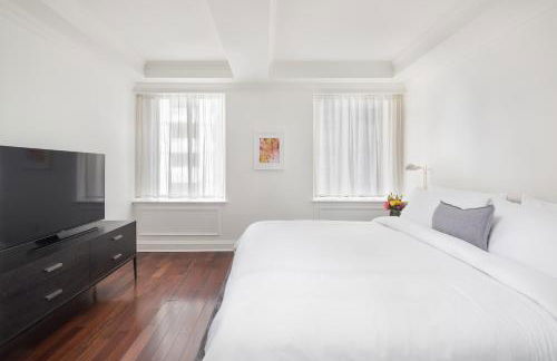 AKA Sutton Place - Photo 15