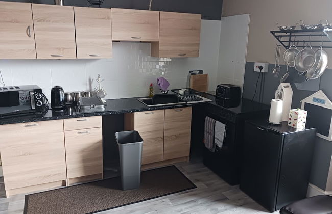 Charming Seafront 2-bed Apartment in Llandudno - Foto 7