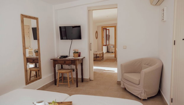 Hotel Rural Can Feliu - Photo 4, Chambre