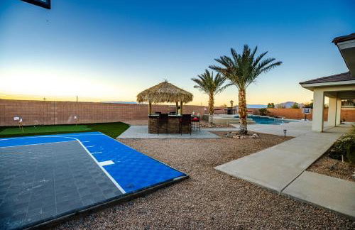 3400 SqFt House W/40Ft Heated Pool/Spa- Strip View - Photo 38