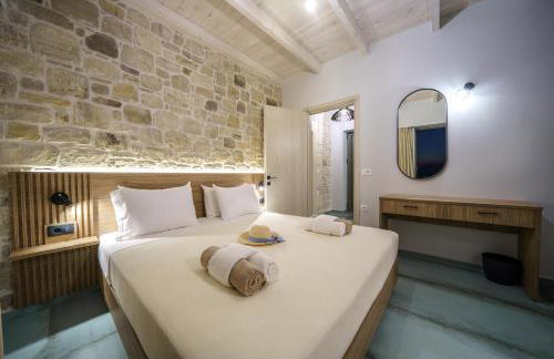 Nafsika Xenia - Odysseus - Foto 27