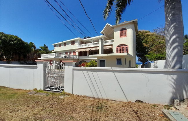 Blue Turquoise Sea Villa - Photo 32