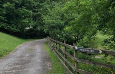 The Lodge - Photo 26