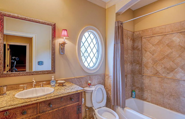 Lions Gate Estate in Sandy Springs - Foto 53