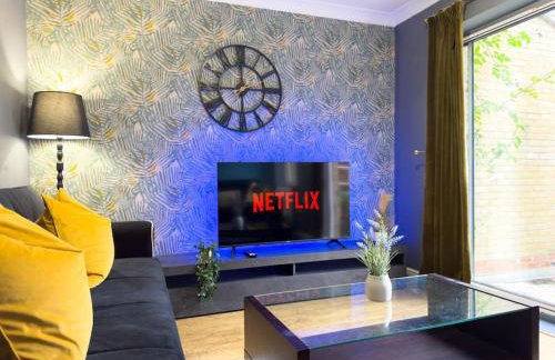 Last-Minute Specials l Modern 2 Double Bed Apartment for 5 Guests l Hofin Stays Short Lets & Serviced Accommodation - Foto 36