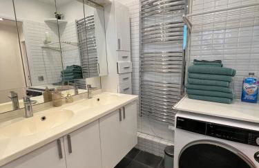 Spacious 2BR Balcony and AC - Foto 18