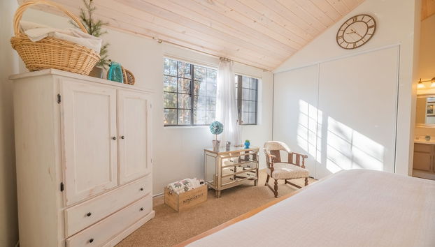 Junipine Lakefront Condo - Foto 2, Habitación