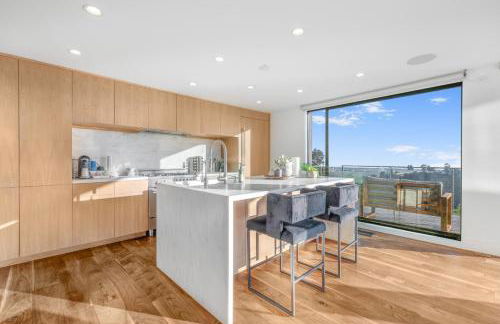 Summitridge - An Elegant Estate With Unobstructed City and Ocean Views - Foto 31