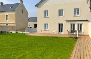 Maison au sein d’un corps de ferme. - Photo 1