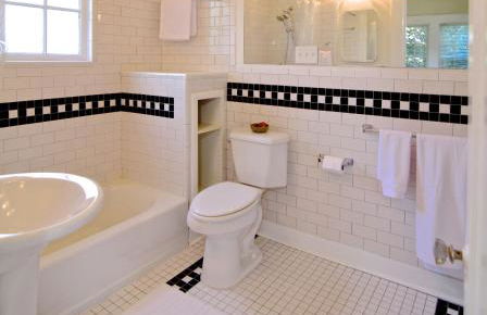 Refuge in the Heart of Montrose - Photo 13