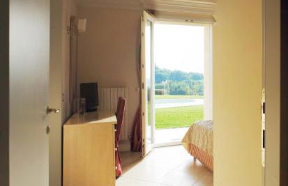 Comfortable villa lower level in Montelabbate with private pool - Photo 20