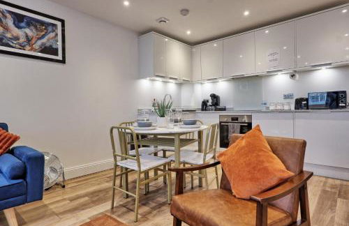 Luxuriously Cosy 1 Bed Flat at Trinity Point Gravesend, Suitable for Long Stay and Short Stay - Foto 33