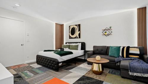 Beachy 1BR Escape with Sofa Bed - Golf & Beach Nearby - Photo 5