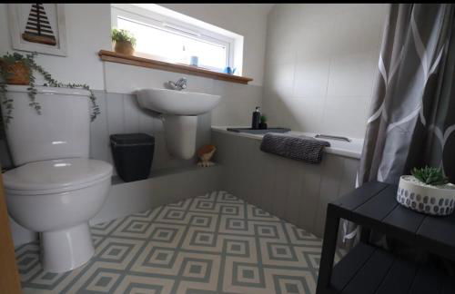 The Place - Photo 23