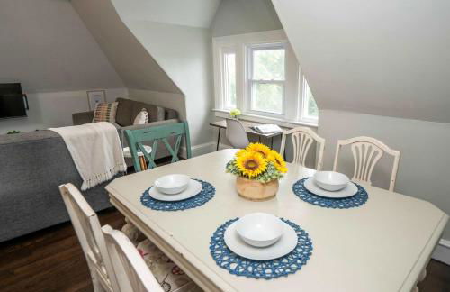 Jennifer's Unique Loft Near Brown 2 Parking Spots - Foto 13