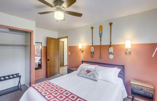 Updated Plymouth Home about 5 Mi to Road America! - Foto 18